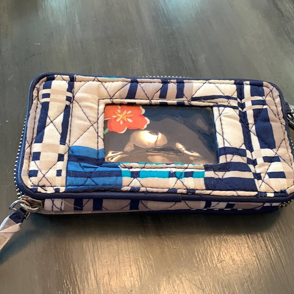 NWT Vera Bradley Cell Phone Wristlet